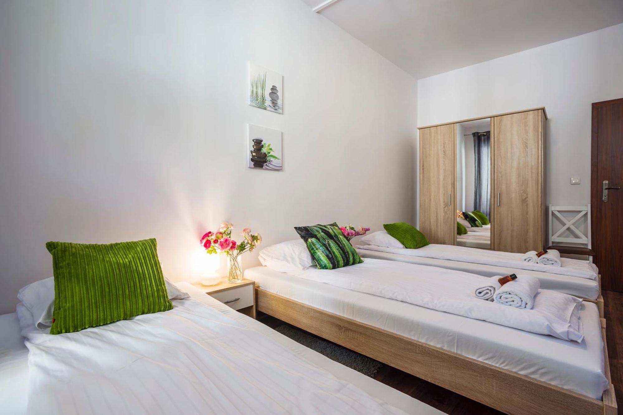 Galeria Italiana Apartments Wrocław Extérieur photo